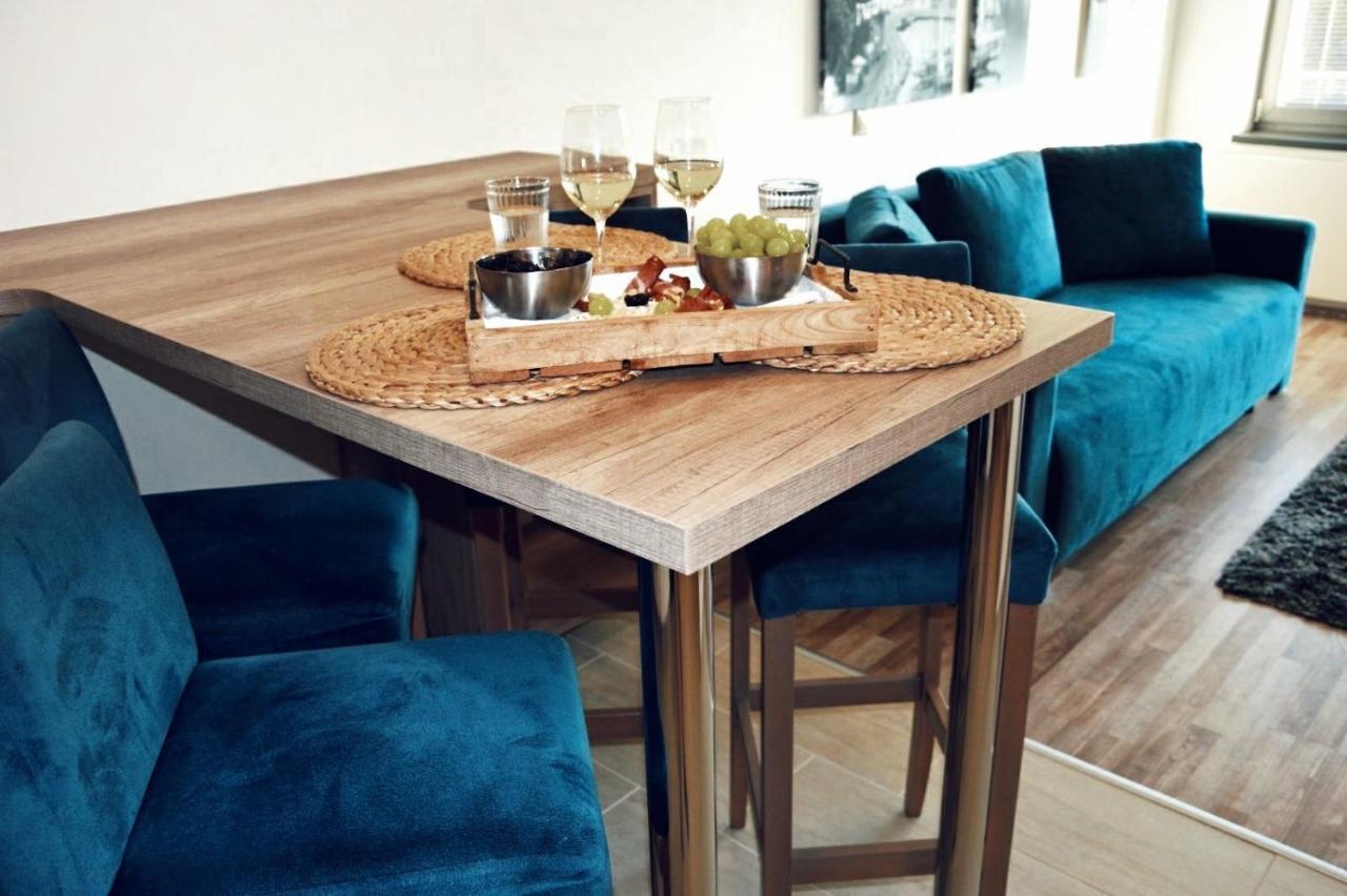 Portofino Apartman Шарвар Экстерьер фото